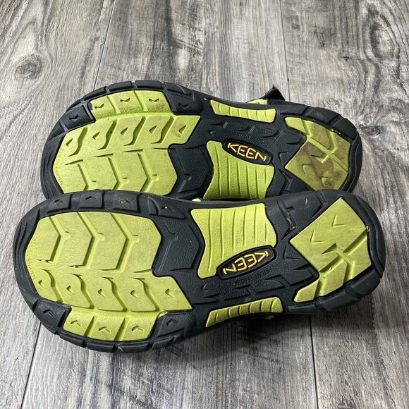 Keen Newport h2 Hiking Black Neon Green Water Hiking Outdoor Sandals Mens Size 6 - Picture 3 of 6